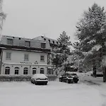 Valdstejn Отель