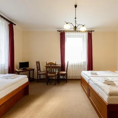 Valdstejn Hotel 3*