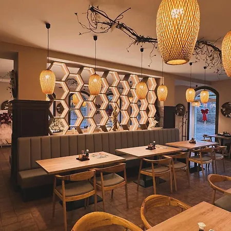 Valdstejn Hotel 3*