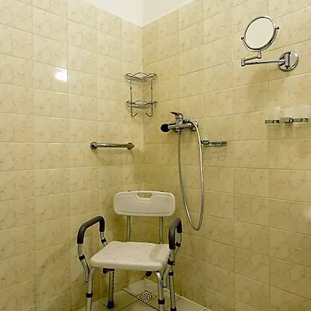 Hotel Valdstejn 3*