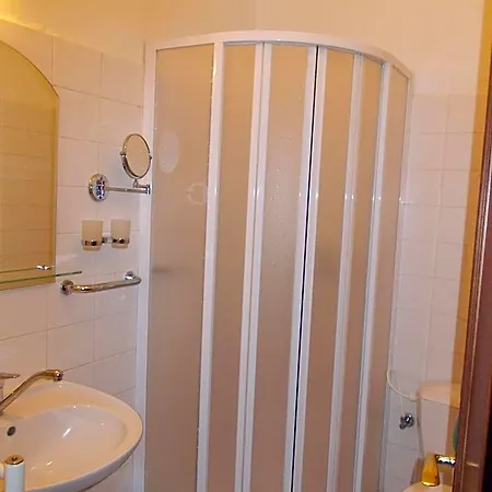 Hotel Valdstejn 3*